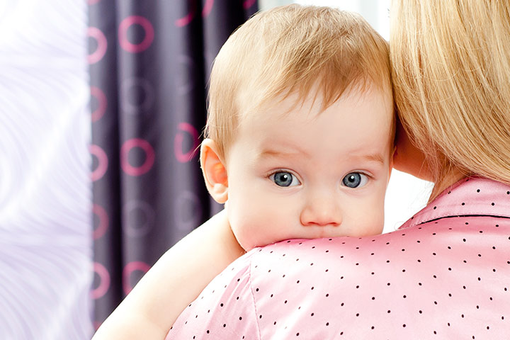 Причины икоты у грудных детей и что делать при частой икоте у ребёнка.